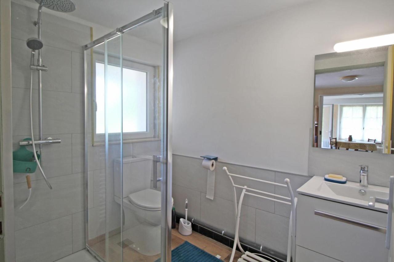 Bed and Breakfast Les Vieux Fourneaux Nantiat Экстерьер фото